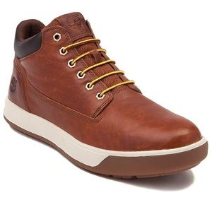 TENMILE CHUKKA BOOTS